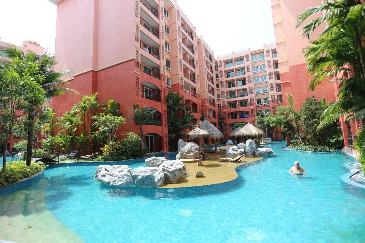 Seven Seas Resort Pattaya By Justin ジョムティエンビーチ エクステリア 写真