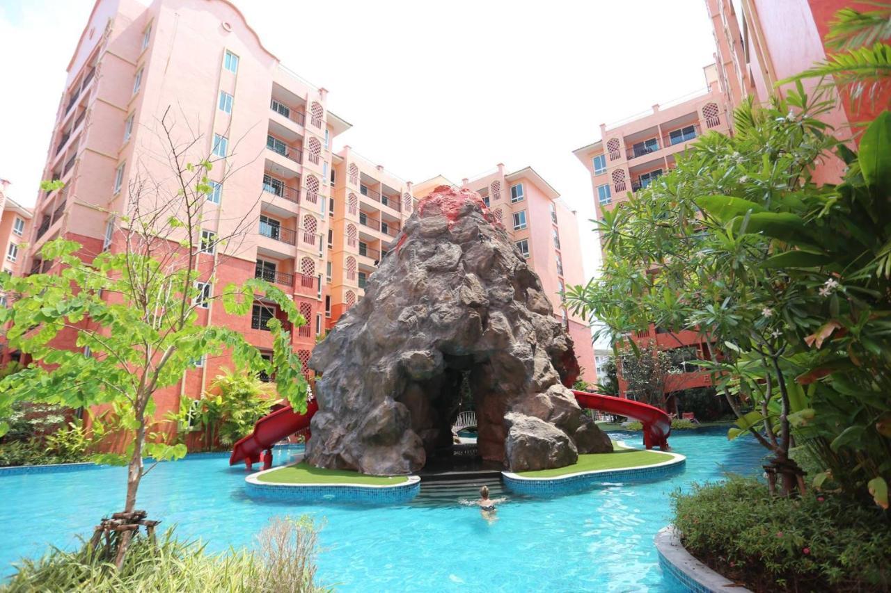 Seven Seas Resort Pattaya By Justin ジョムティエンビーチ エクステリア 写真